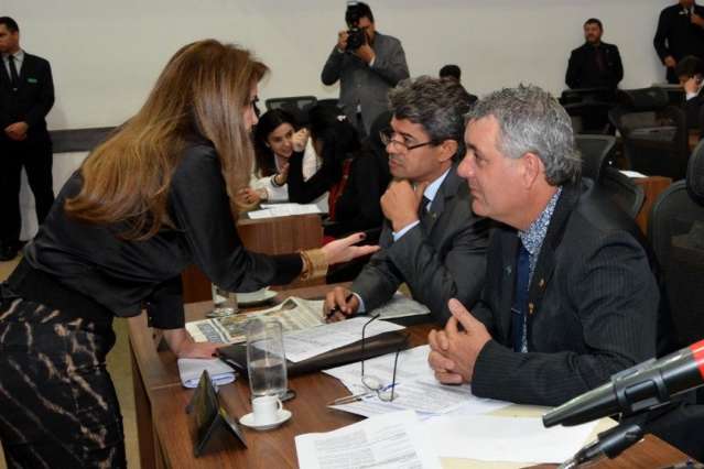 Deputados apresentam projetos para apoiar combate a dengue em MS