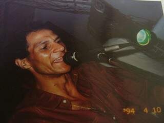Haroldo em 1994 durante as festas no Clube Surian (Foto: Arquivo/ Marquinhos Spinosa)