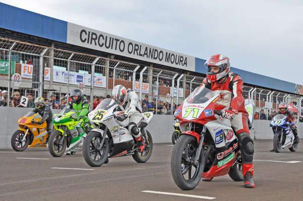 Estadual de Motovelocidade define campe&atilde;o em 2 etapas no fim de semana