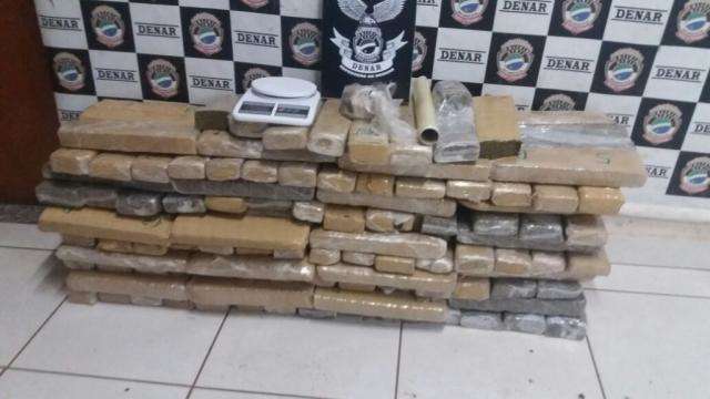 Pol&iacute;cia apreende maconha que abasteceria traficantes do Tiradentes