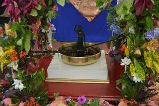 Festa das Flores é comemoração mundial ao nascimento do Buda criador da religião Budismo. (Foto: Thaís Pimenta)