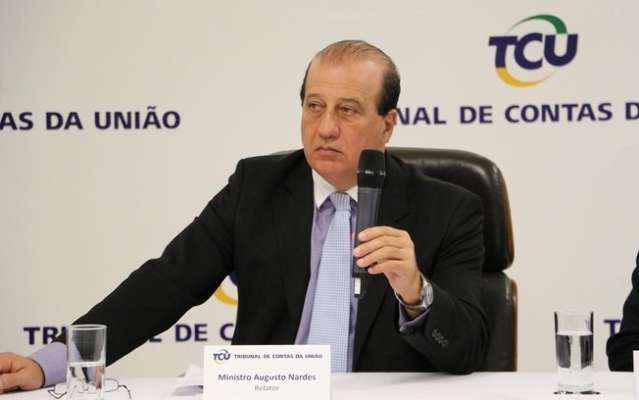 Ministro do TCU que relatou contas de Dilma lan&ccedil;a livro amanh&atilde; na Capital 
