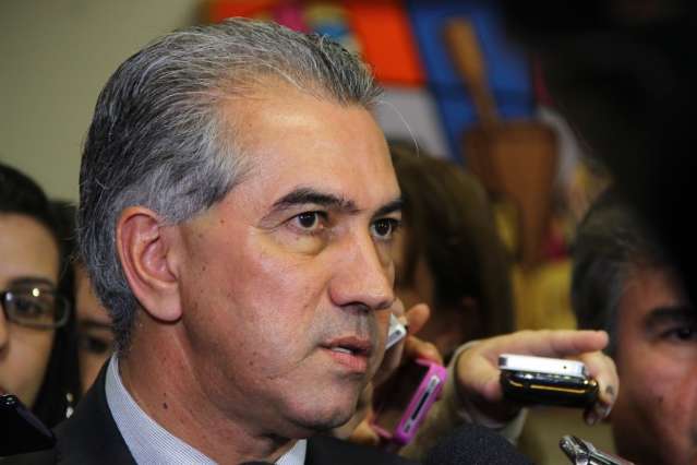 Governador aprova fim da reelei&ccedil;&atilde;o, mas n&atilde;o descarta se beneficiar dela