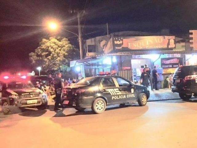 Suspeito &eacute; preso a caminho da Capital ap&oacute;s esfaquear homem em briga 