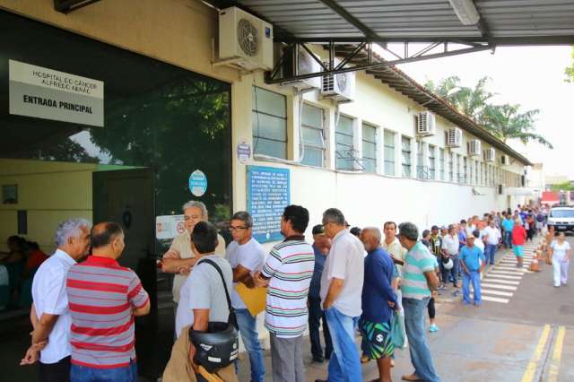 No &uacute;ltimo dia do Novembro Azul, hospital dobra atendimentos 