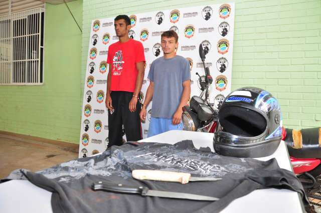  Dupla &eacute; presa ap&oacute;s 3 assaltos e 6 roubos a &ocirc;nibus em Campo Grande