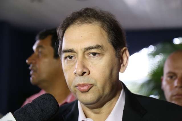Campo Grande est&aacute; com nome &ldquo;sujo&rdquo; e n&atilde;o tem direito a cr&eacute;dito, diz prefeito