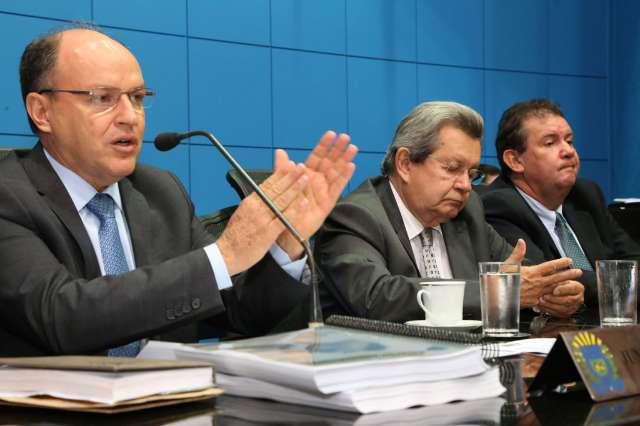 Assembleia vai conciliar trabalho com a campanha eleitoral, diz Junior Mochi