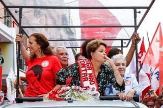 Levantamento revela que Dilma está na frente com 53% das intenções de votos. (Foto: Divulgação)