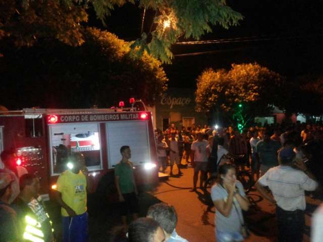 Inc&ecirc;ndio de grande propor&ccedil;&atilde;o em pizzaria assusta popula&ccedil;&atilde;o e turistas