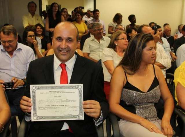Prova some e TRE julga hoje pedido de cassa&ccedil;&atilde;o do prefeito de Bonito