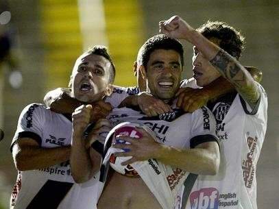 Em Mogi, Ponte mant&eacute;m vantagem sobre S&atilde;o Paulo e vai &agrave; final hist&oacute;rica