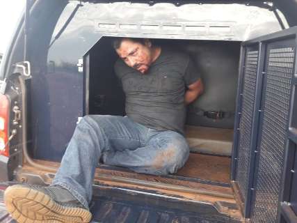 “Cavalo doido” capota veículo com mais de 400 kg de droga e vai preso 