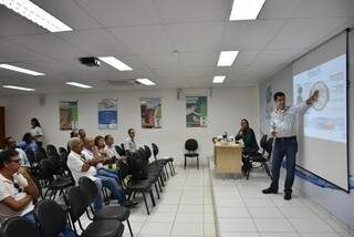 Programa tem como público-alvo moradores e lideranças comunitárias (Foto: Divulgação - Águas Guariroba)