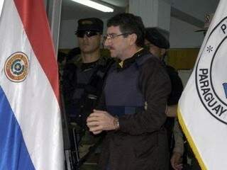 Ivan Carlos Mendes Mesquita em 2004, quando foi extraditado aos EUA (Fonte: ABC Color)