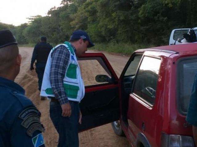 Opera&ccedil;&atilde;o contra roubo de gado tem abordagens perto de assentamentos 