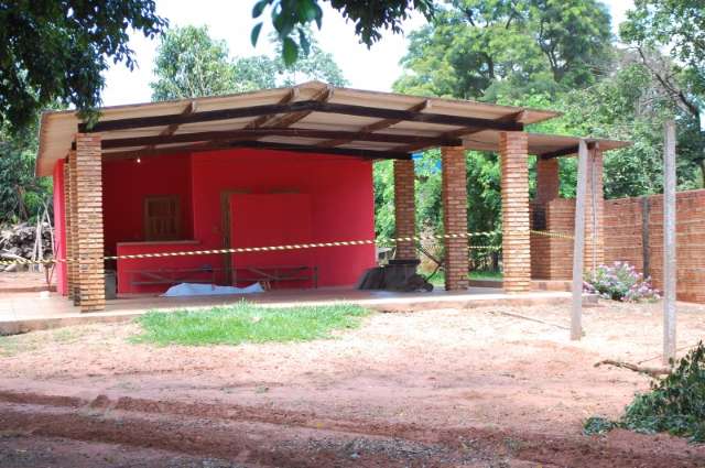 Caseiro &eacute; encontrado morto na Ch&aacute;cara dos Poderes