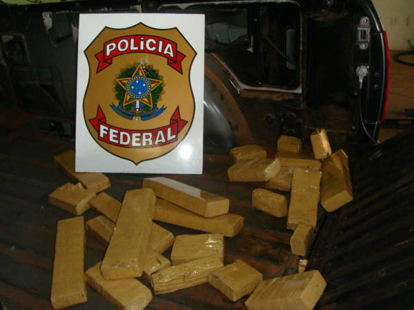 Pol&iacute;cia Federal apreende 124 kg de maconha com traficante de SP