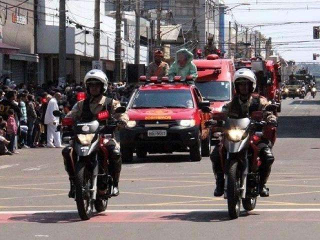 Governador e prefeito vão a desfile de 7 de Setembro, que fecha ruas do Centro