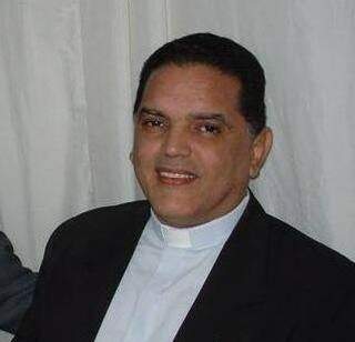 Padre Bira morreu aos 63 anos em Campo Grande. (Foto:Reprodução/Facebook)