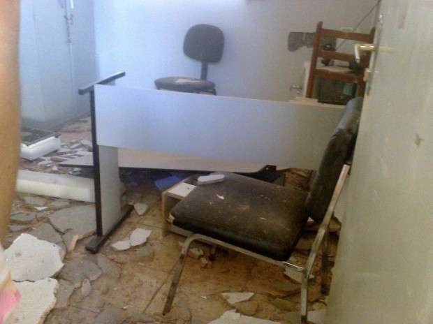 Reboco de sala de atendimento pedi&aacute;trico desaba em Nova Andradina  