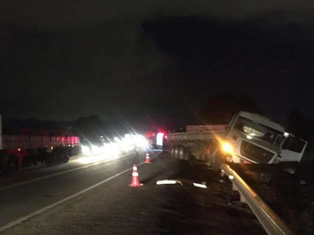 Condutor que morreu ao bater de frente com carreta tinha 39 anos 