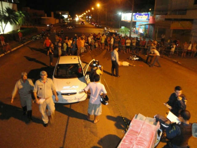  Mulher morre ap&oacute;s ser atropelada por caminhonete em Tr&ecirc;s Lagoas