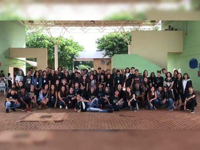 Em ato, estudantes do IFMS protestam contra corte R$ 16 milh&otilde;es do Instituto