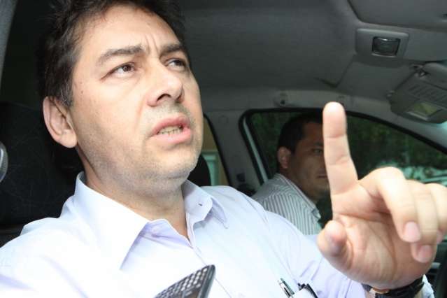 Bernal promete construir novo pr&eacute;dio da C&acirc;mara  Municipal &quot;em seis meses&quot;