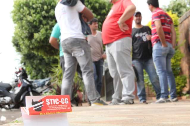 Sindicato e frigor&iacute;fico fazem acordo para pagar rescis&atilde;o de 180 demitidos