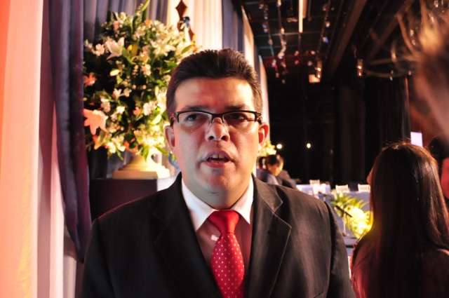 Olarte pode ser expulso por &ldquo;extrema infidelidade&rdquo;, avalia Bernal