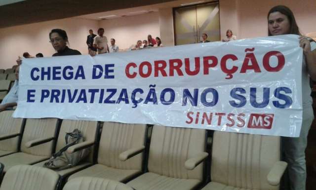 Ex-diretor diz que tentativa de protelar chegada de aparelho &eacute; por alto custo 