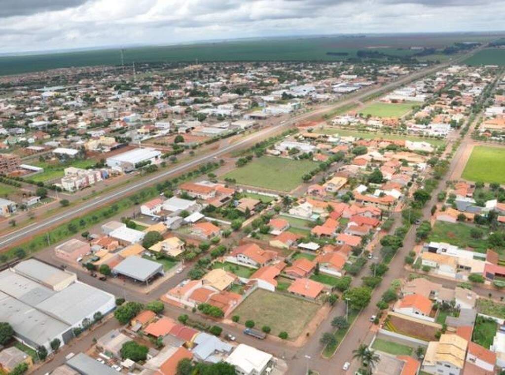 Chapadão do Sul comemora 25 anos nesta terça feira Interior Campo