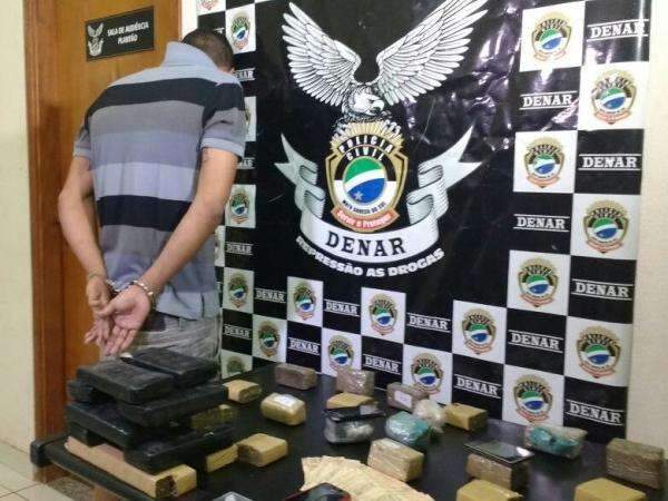 Preso homem suspeito de comandar &#039;disque entrega&#039; de drogas na M&aacute;xima