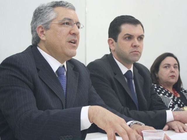 For&ccedil;a-tarefa encontra ind&iacute;cios de irregularidades em 236 prontu&aacute;rios 