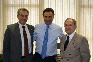 Reinaldo, Aécio Neves e Figueiró esta tarde em Brasília (Foto: divulgação)