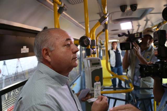 C&acirc;meras ir&atilde;o coibir utiliza&ccedil;&atilde;o de tarifa gratuita por terceiros nos &ocirc;nibus