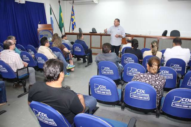 Comerciantes cobram acesso a todas as etapas do Reviva Campo Grande