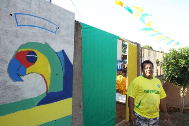 Copa do Mundo empolga torcedores na Capital e bandeirinhas viram febre