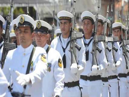 Marinha abre concurso para 1000 vagas com salário inicial de R$ 2 mil  