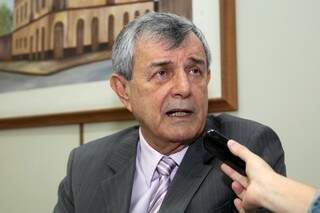 Ex-desembargador, Santini foi anunciado hoje como novo procurador-geral de Campo Grande. (Foto: Divulgação)
