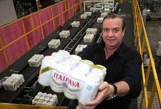 Walter Faria é dono do Grupo Petrópolis, da marca de cerveja Itaipava. (Foto: Divulgação)