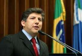 Ap&oacute;s pol&ecirc;mica, deputado quer proibir uso de animais em testes de cosm&eacute;ticos