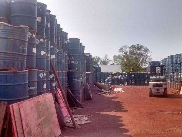 Empresa &eacute; multada em R$ 117 mil por armazenar lama asf&aacute;ltica ilegalmente