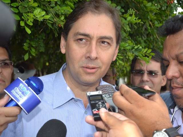 Bernal ouviu partidos para formar equipe de transi&ccedil;&atilde;o, diz Athayde