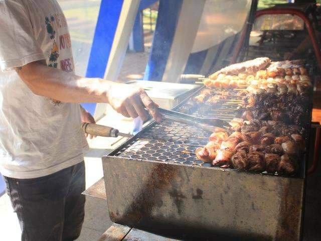 Restaurantes t&ecirc;m almo&ccedil;o a R$ 10 e entrega exclusiva para servidores