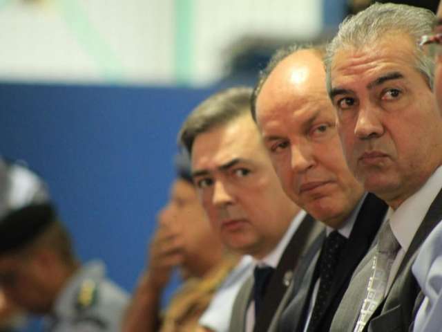 Uni&atilde;o tem de investir e n&atilde;o emprestar verba para a seguran&ccedil;a, diz Reinaldo 