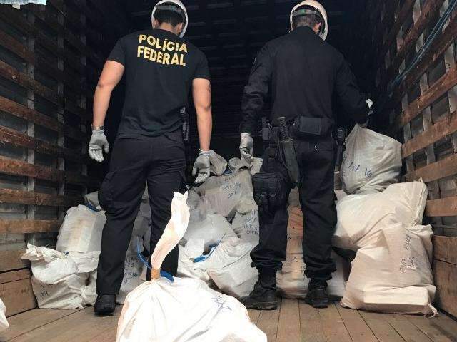 Nove toneladas de drogas s&atilde;o incineradas em ind&uacute;stria 