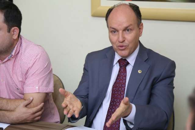 Em 15 dias, PMDB, PSB e PR se re&uacute;nem para come&ccedil;ar a discutir candidatura