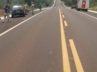 Trecho da rodovia BR-262 onde moto e carro colidiram de frente; motociclista não resistiu aos ferimentos (Foto: Divulgação)